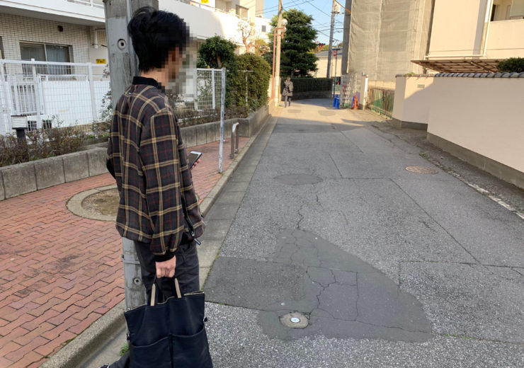 調査員